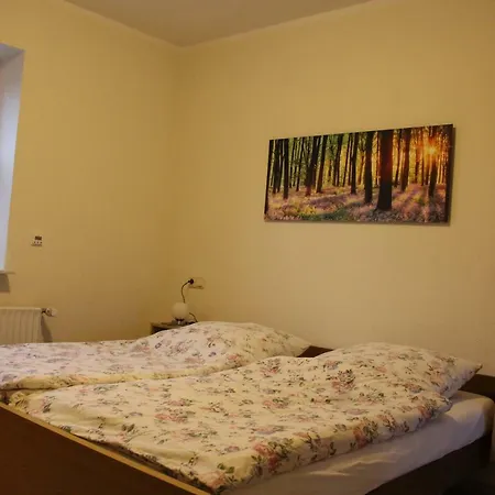 Gollnow Apartment